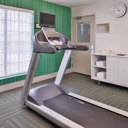 Holiday Inn Express Westley By Ihg Exterior foto
